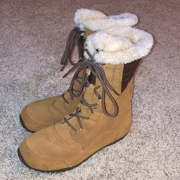 Northface winter boots - Picture 2 of 4